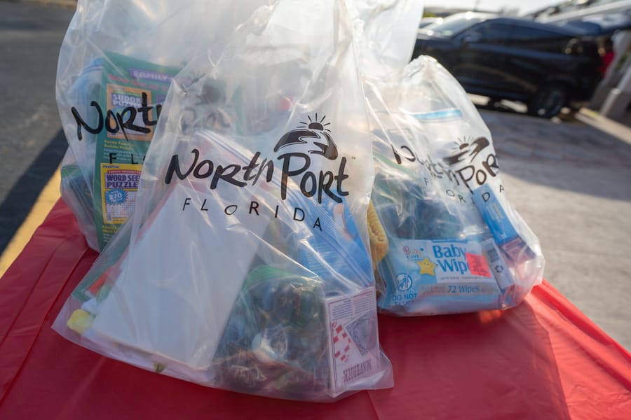 Meals on Wheel Bag Dropoff (2)