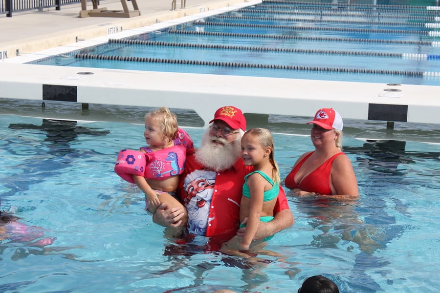 Swim-with-Santa_20241221 (173)