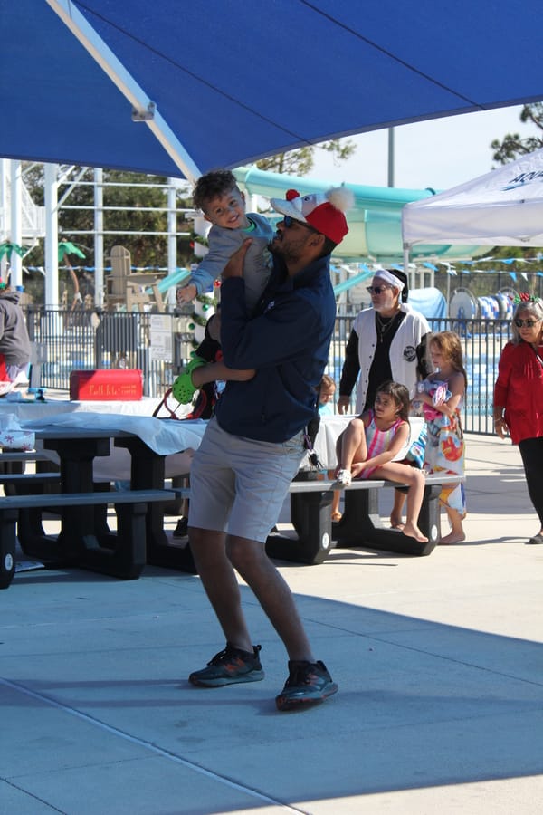 Swim-with-Santa_20241221 (221)