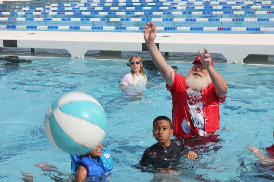 Swim-with-Santa_20241221 (180)