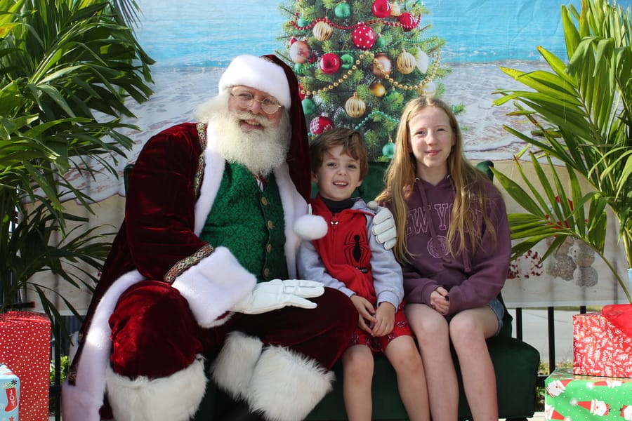 Swim-with-Santa_20241221 (70)