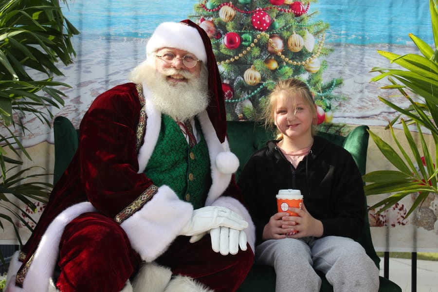 Swim-with-Santa_20241221 (109)