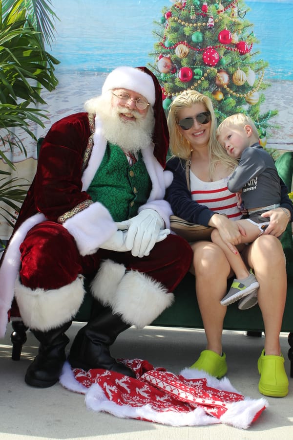 Swim-with-Santa_20241221 (90)