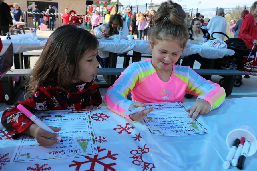 Swim-with-Santa_20241221 (270)