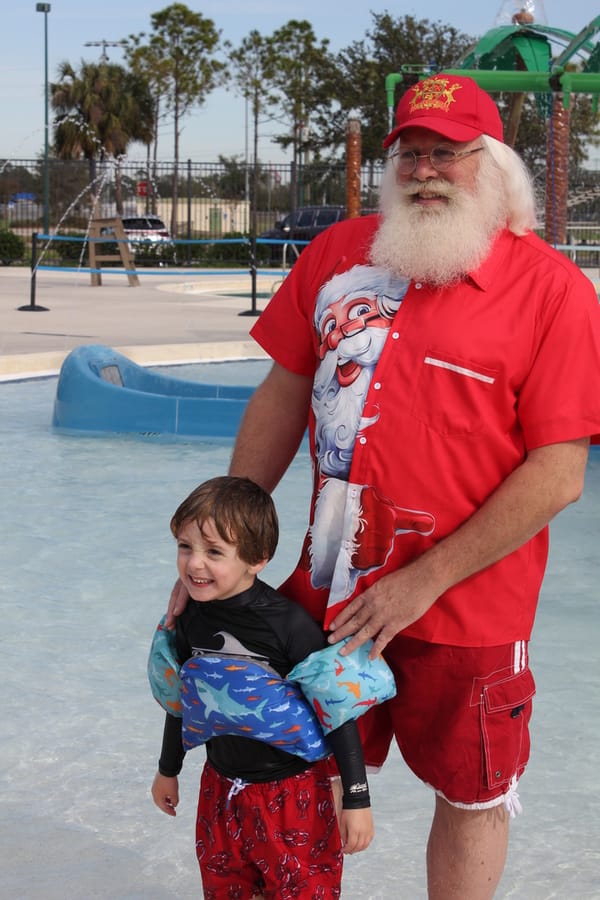 Swim-with-Santa_20241221 (166)