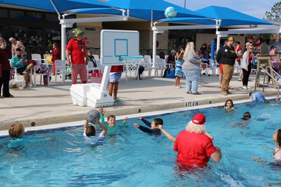 Swim-with-Santa_20241221 (350)
