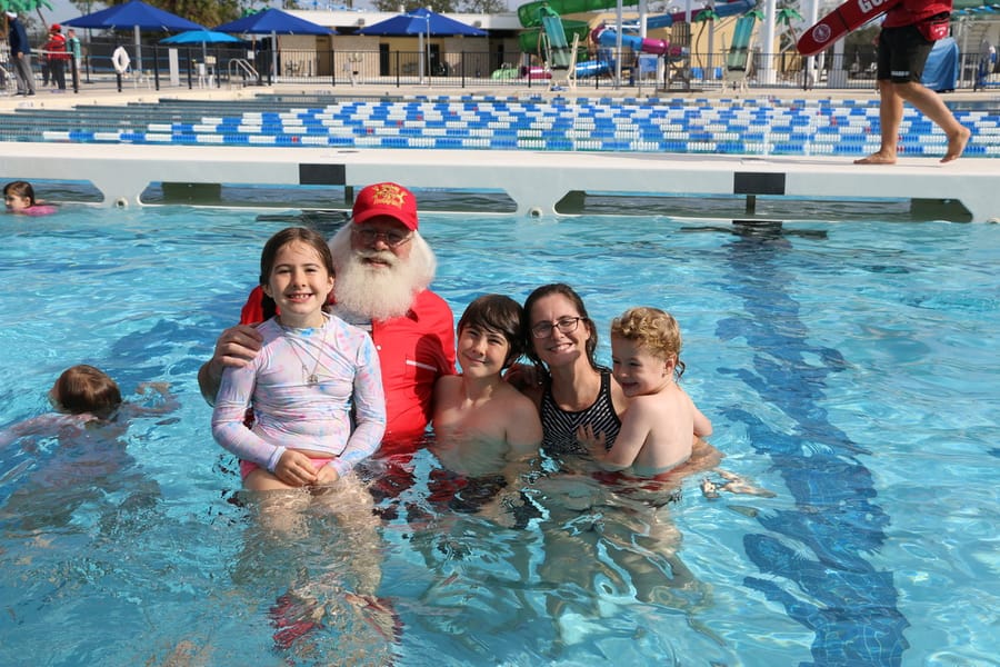 Swim-with-Santa_20241221 (362)