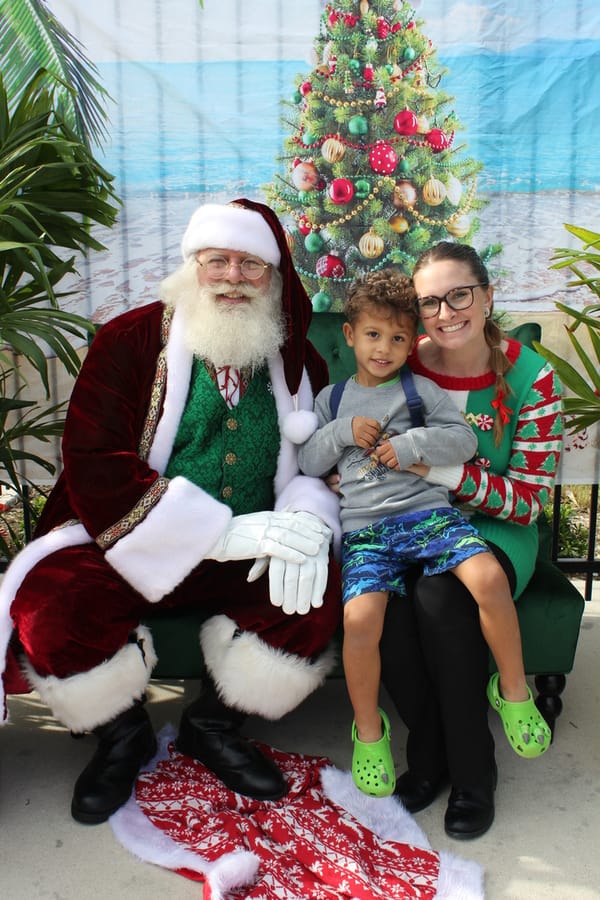 Swim-with-Santa_20241221 (157)