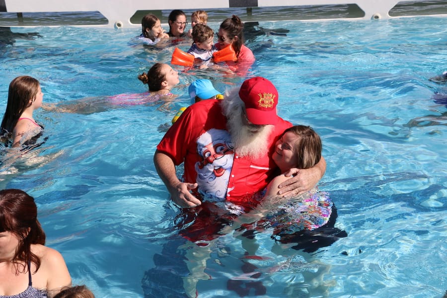 Swim-with-Santa_20241221 (443)