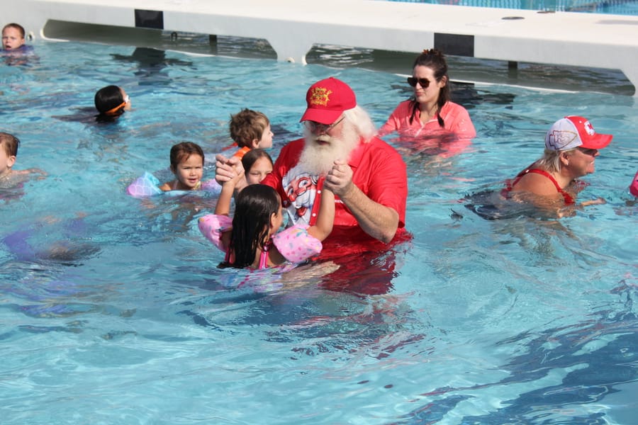 Swim-with-Santa_20241221 (187)