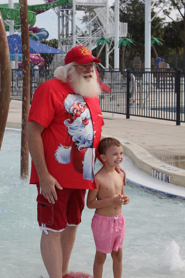 Swim-with-Santa_20241221 (164)
