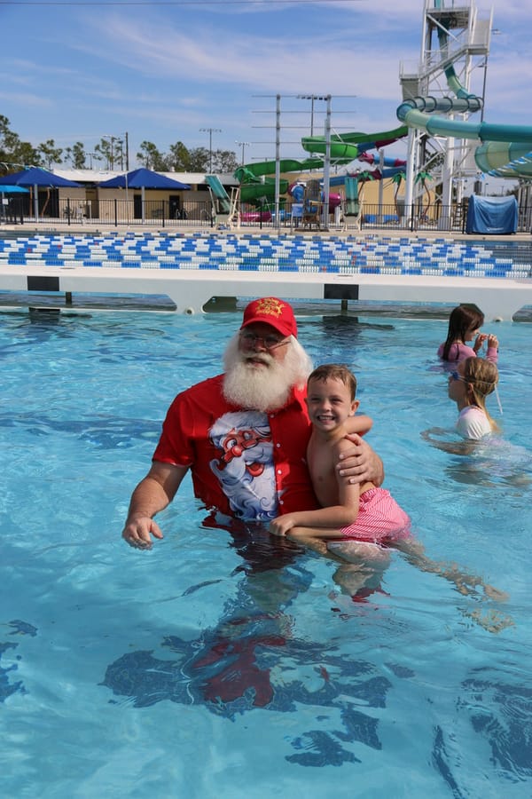 Swim-with-Santa_20241221 (365)