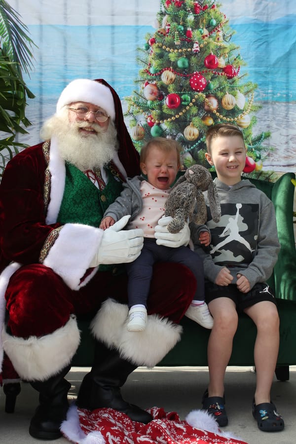 Swim-with-Santa_20241221 (137)