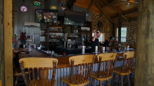 Norwood's Treehouse Bar (16)