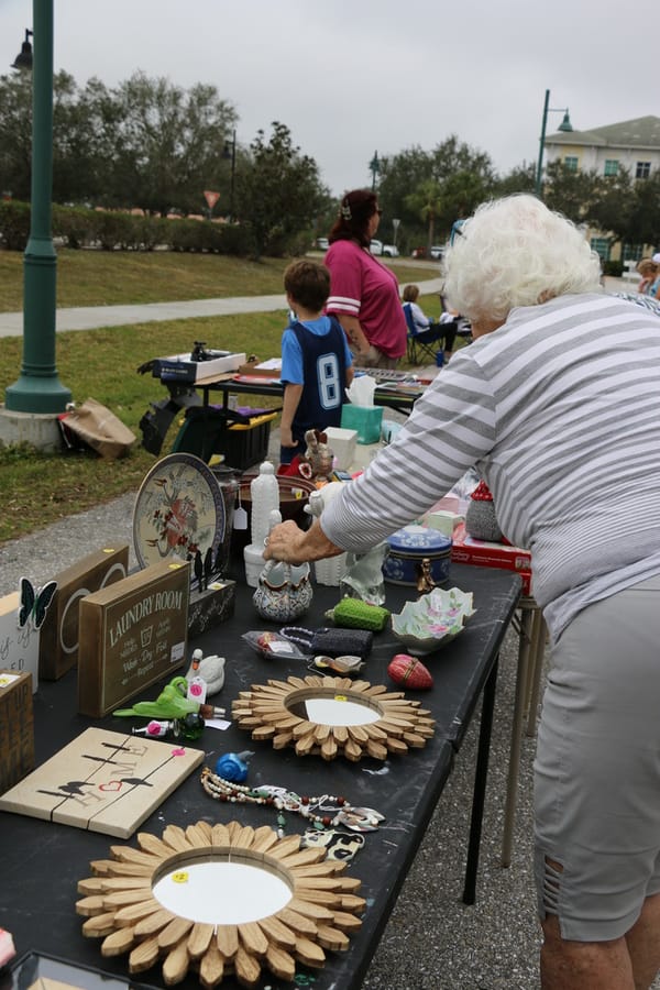Community Yard Sale_20250201 (24)