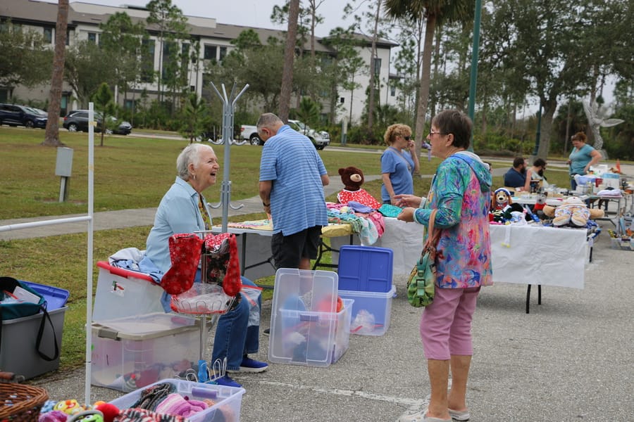 Community Yard Sale_20250201 (28)