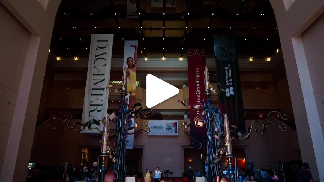 Wortham_Theater_Center_Foyer_Open_House_1