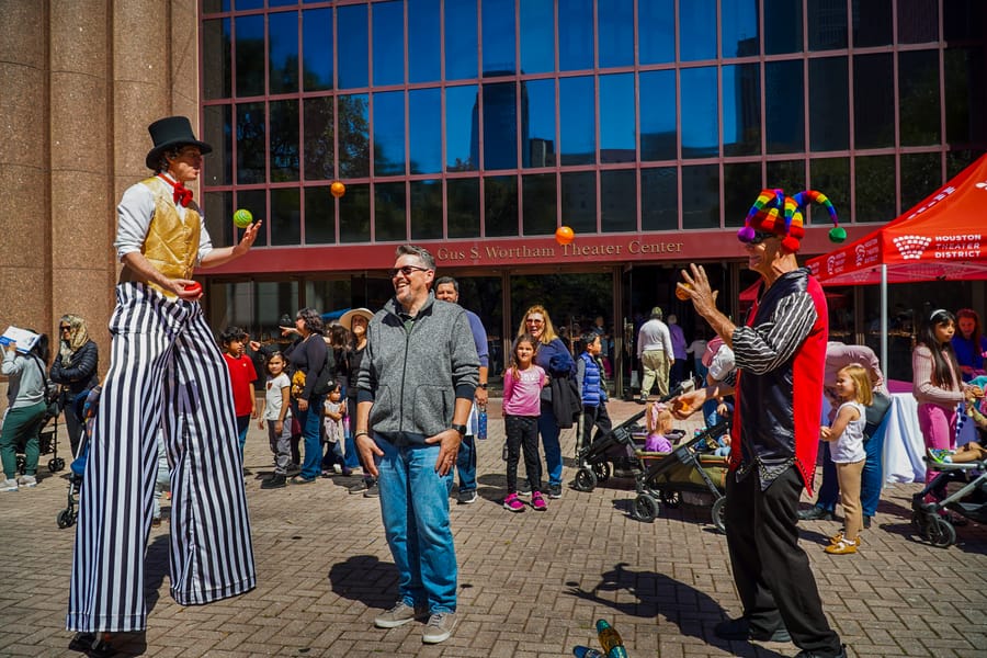 Wortham_Theater_Center_Fish_Plaza_Open_House_5