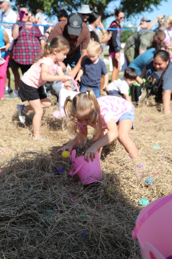 Eggnormous_Egg_Hunt_04.12.25 (25)