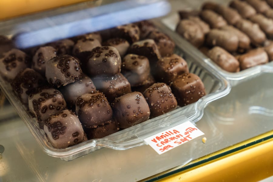 Oteri's Italian Bakery