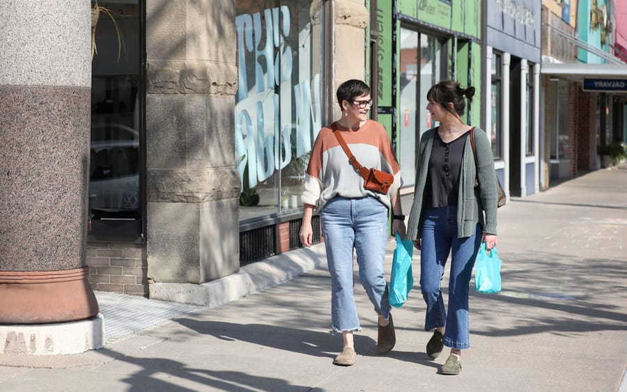 Shopping the Bricks, Downtown Kearney