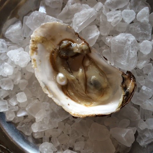 Pearlw.Oyster_SeafoodShack