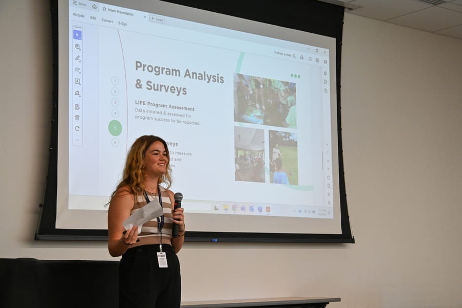 20250808_InternFinalPresentations_1015_SD
