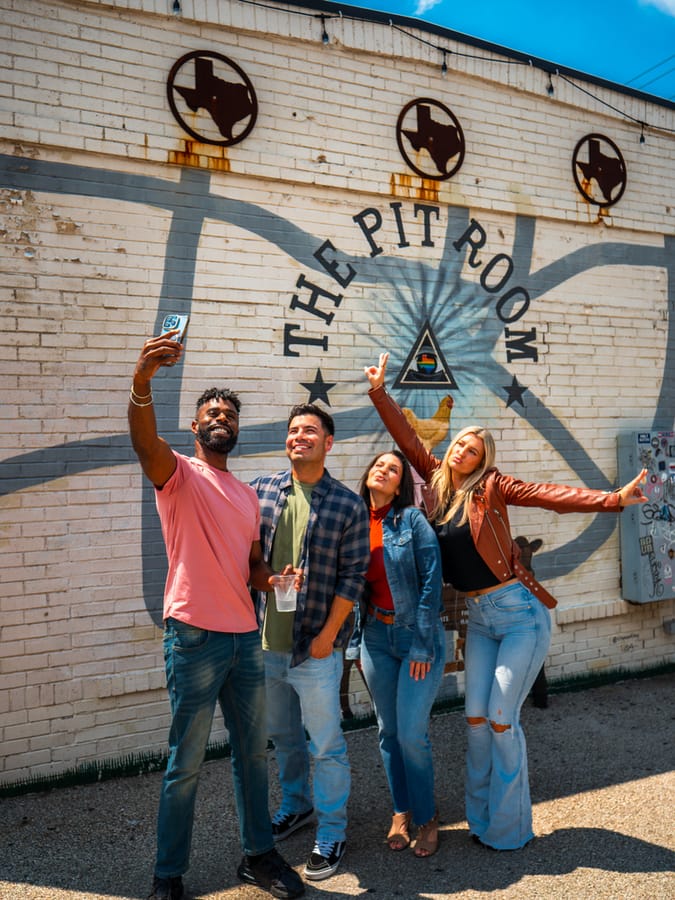 The_Pit_Room_Montrose-Mural_1