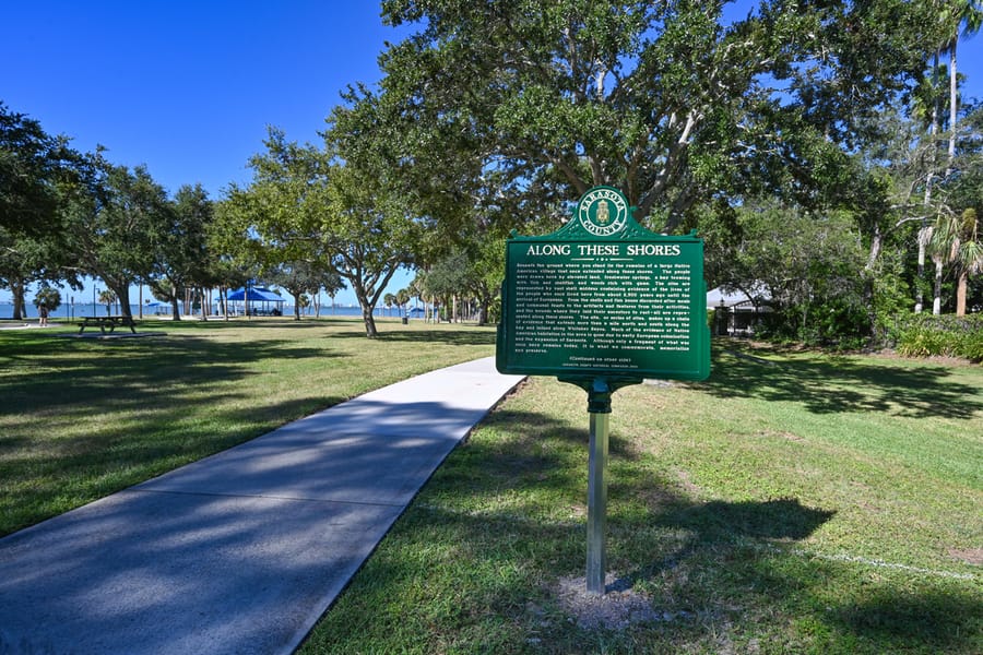 20251016_HistoricalMarkerWhitakerGateway_0163_SD