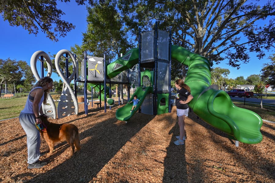 20251015_20251015KensingtonParkImprovementsRibbonCutting_0137_SD