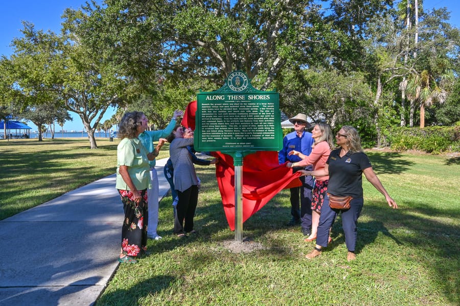 20251016_HistoricalMarkerWhitakerGateway_0102_SD