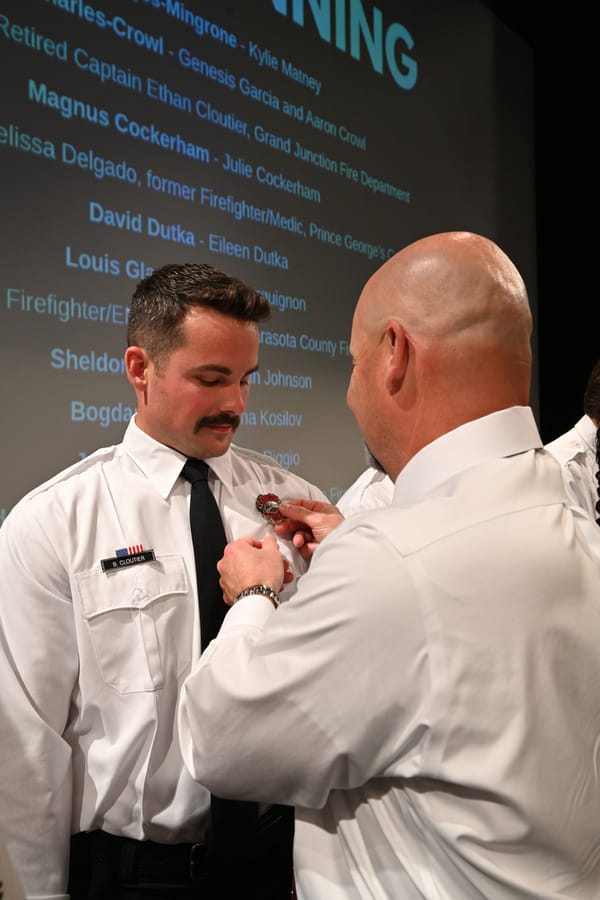 20251031_SCFDBadgePinningC825_0418_SD