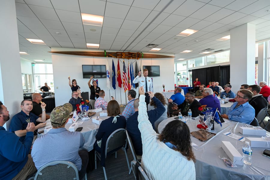 20251110_VeteranAppreciation_0099_SD