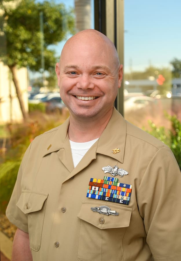 20251118_VetJeremyParker_SD_PRINT