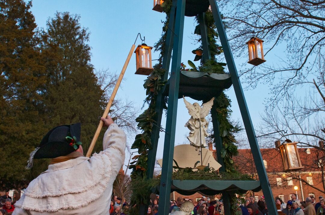 Holiday Season in Old Salem