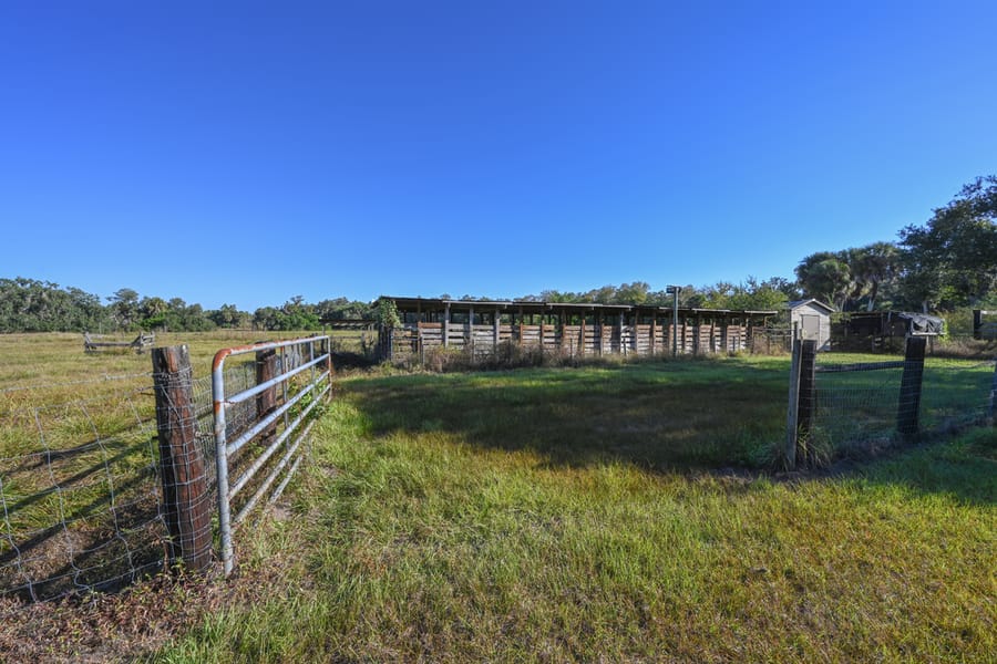 20251113_FarmTour_1479_SD