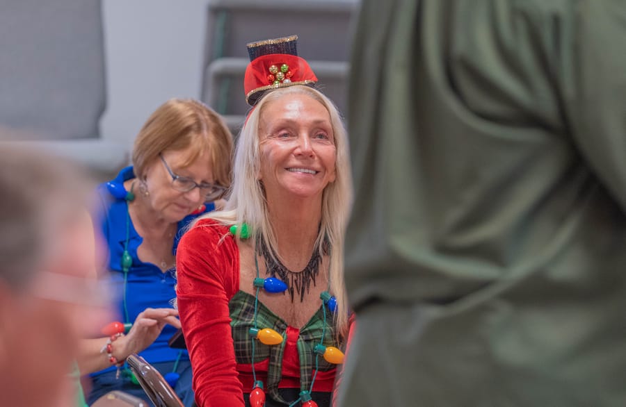 LG_SeniorGivingTree-11