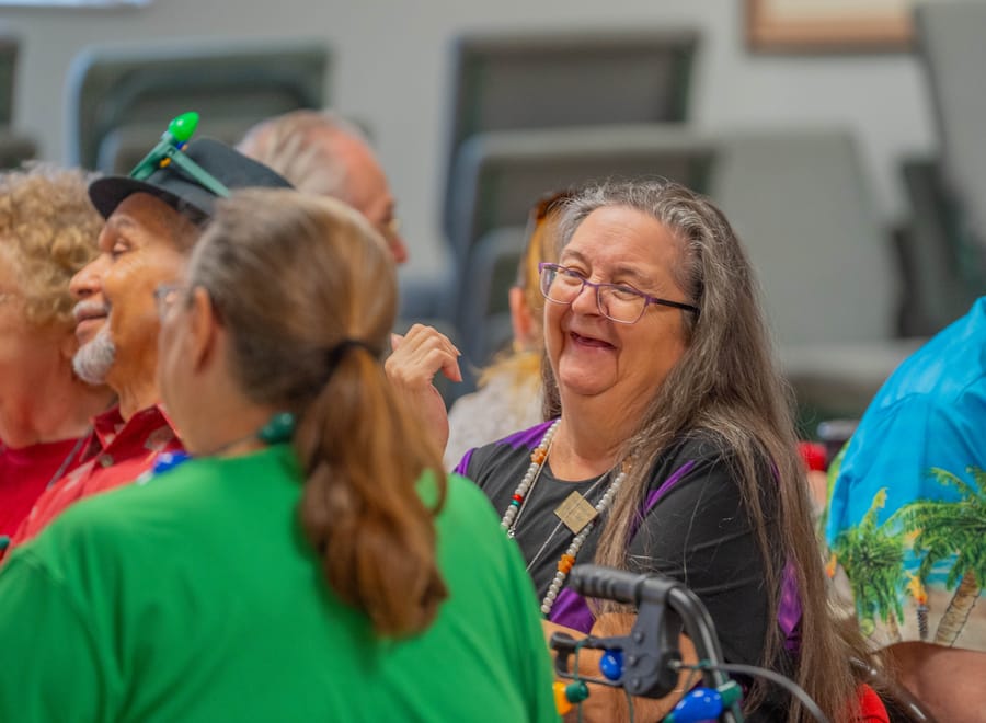LG_SeniorGivingTree-9