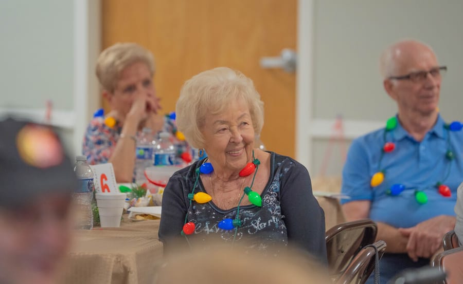 LG_SeniorGivingTree-27