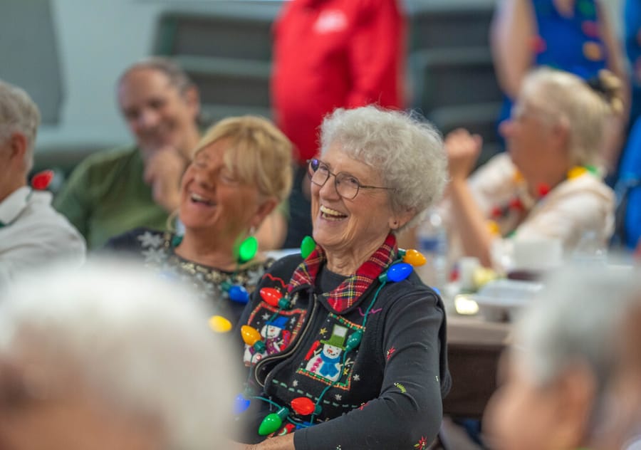 LG_SeniorGivingTree-17