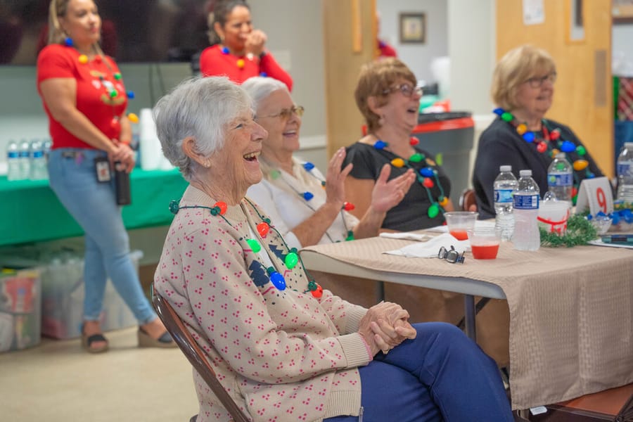 LG_SeniorGivingTree-19