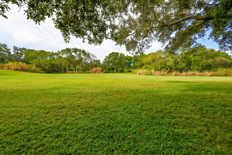 20250918_ColonialOaksPark_0006_SD