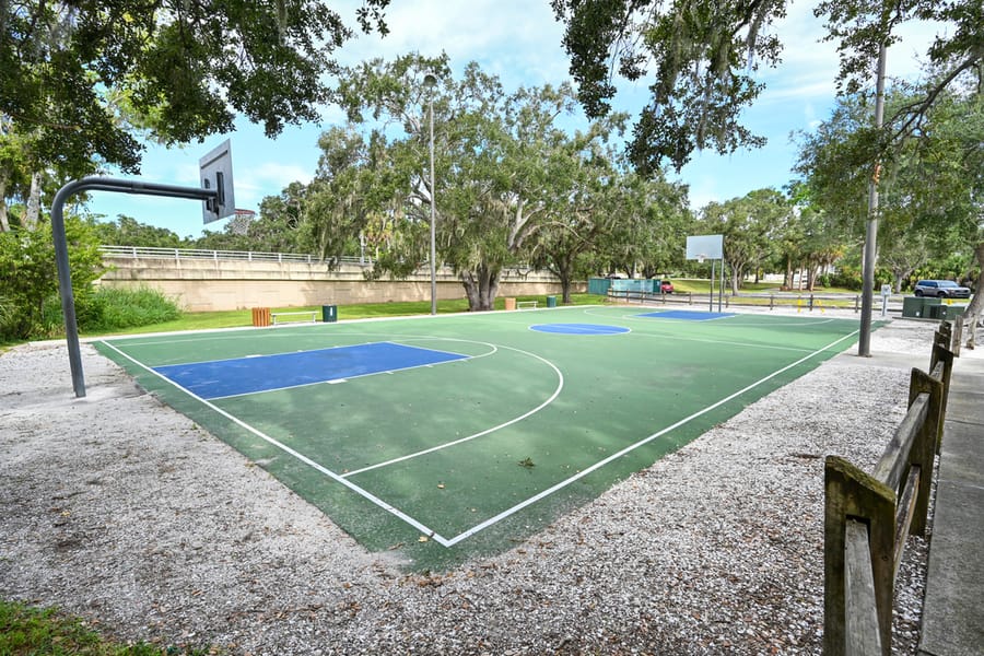 20250918_ColonialOaksPark_0018_SD