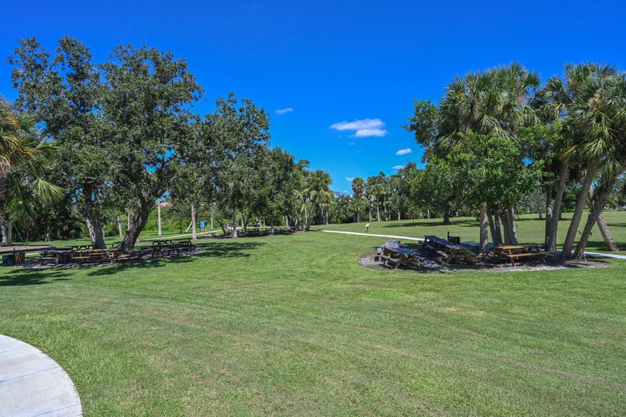 20250924_PhillippiEstatesPark_0004_SD