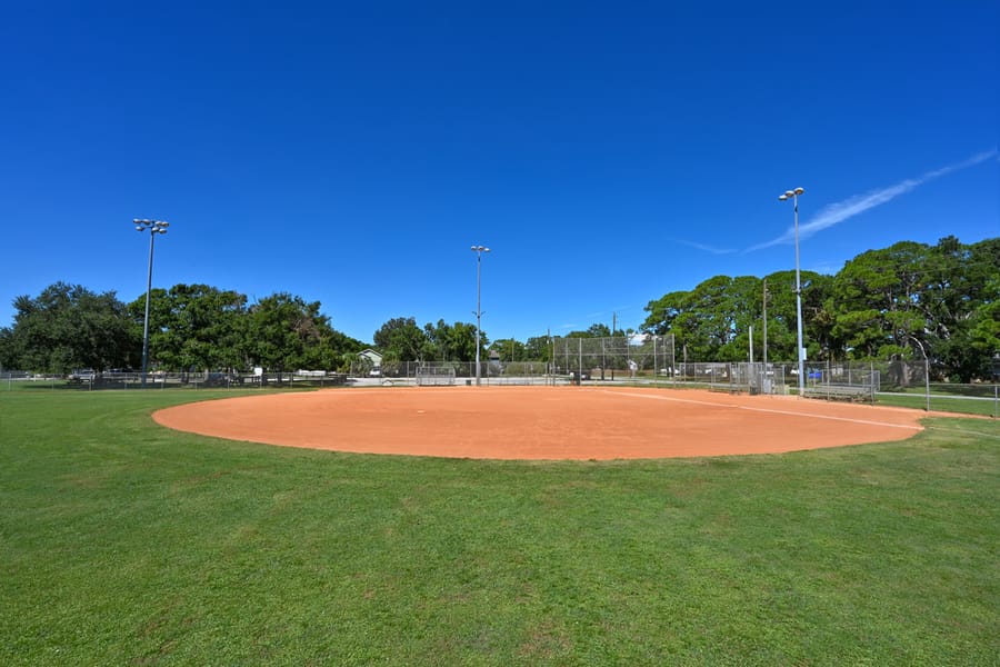 20250924_BeeRidgePark_0009_SD