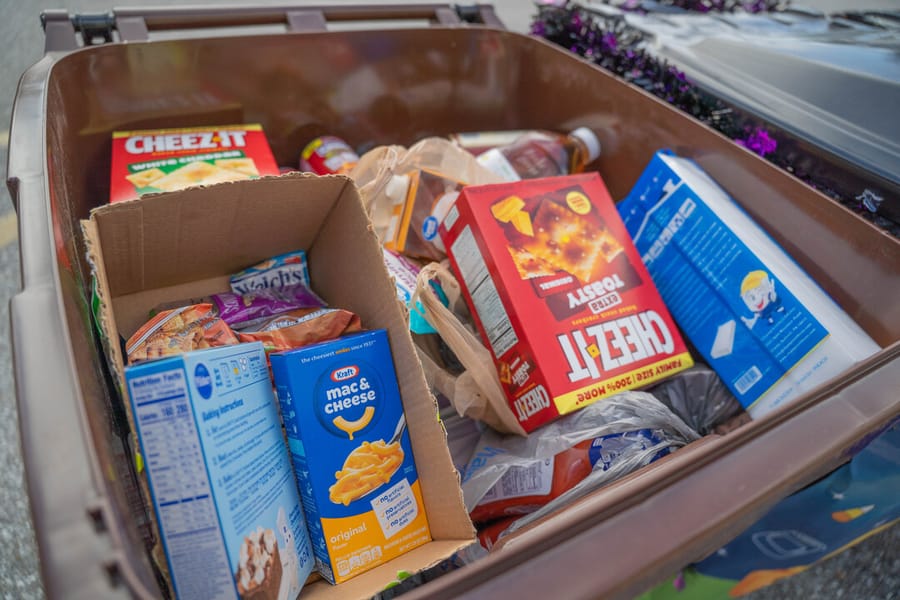 100ChurchDropOff_CD_LG_ (3)