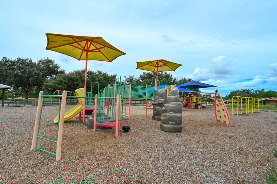 20250922_NewtownEstatesPark_0096_SD