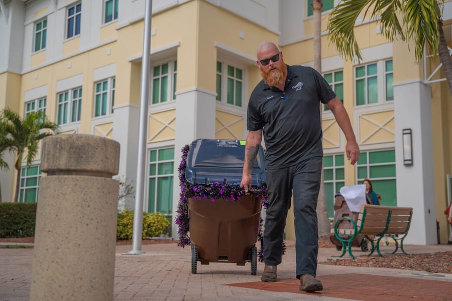 100ChurchDropOff_CD_LG_ (4)