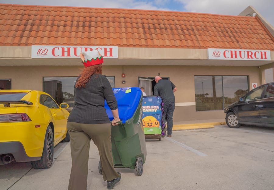 100ChurchDropOff_CD_LG_ (9)