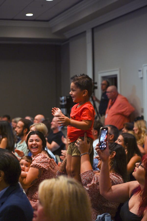 20260109_SCFDBadgePinningC1025_0061_SD